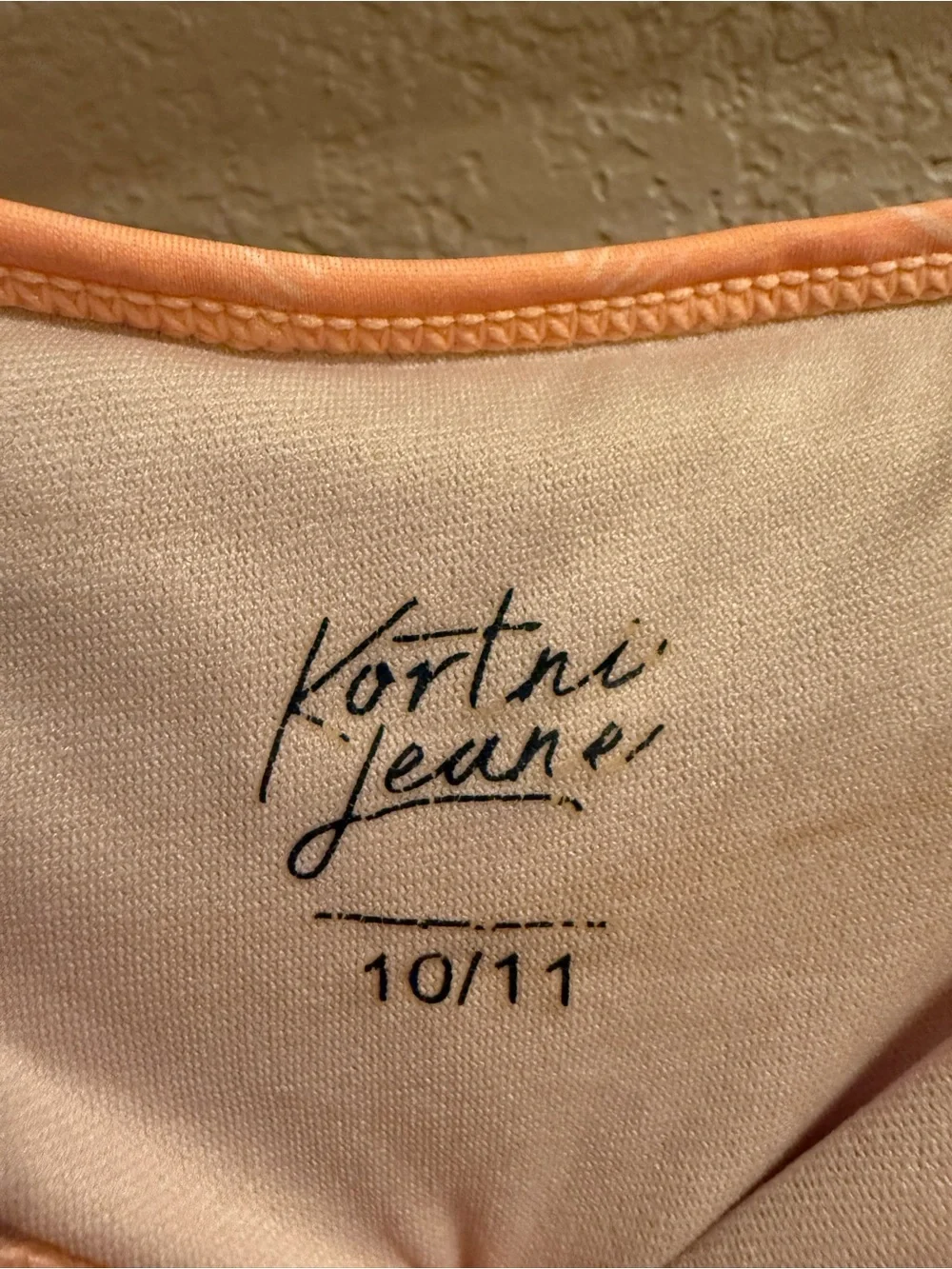 Kortni Jeane flattering peach